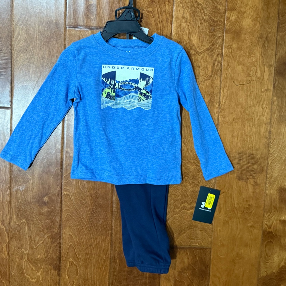 NWT SIZE 24 months Blue Under Armour long Sleeve and Pant Athletic Set